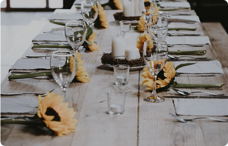 Hosting made easy: the benefits of disposable tableware